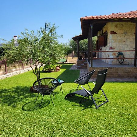 Villa Trifon By Rentalspro Services -Nea Potidea Halkidiki Luaran gambar