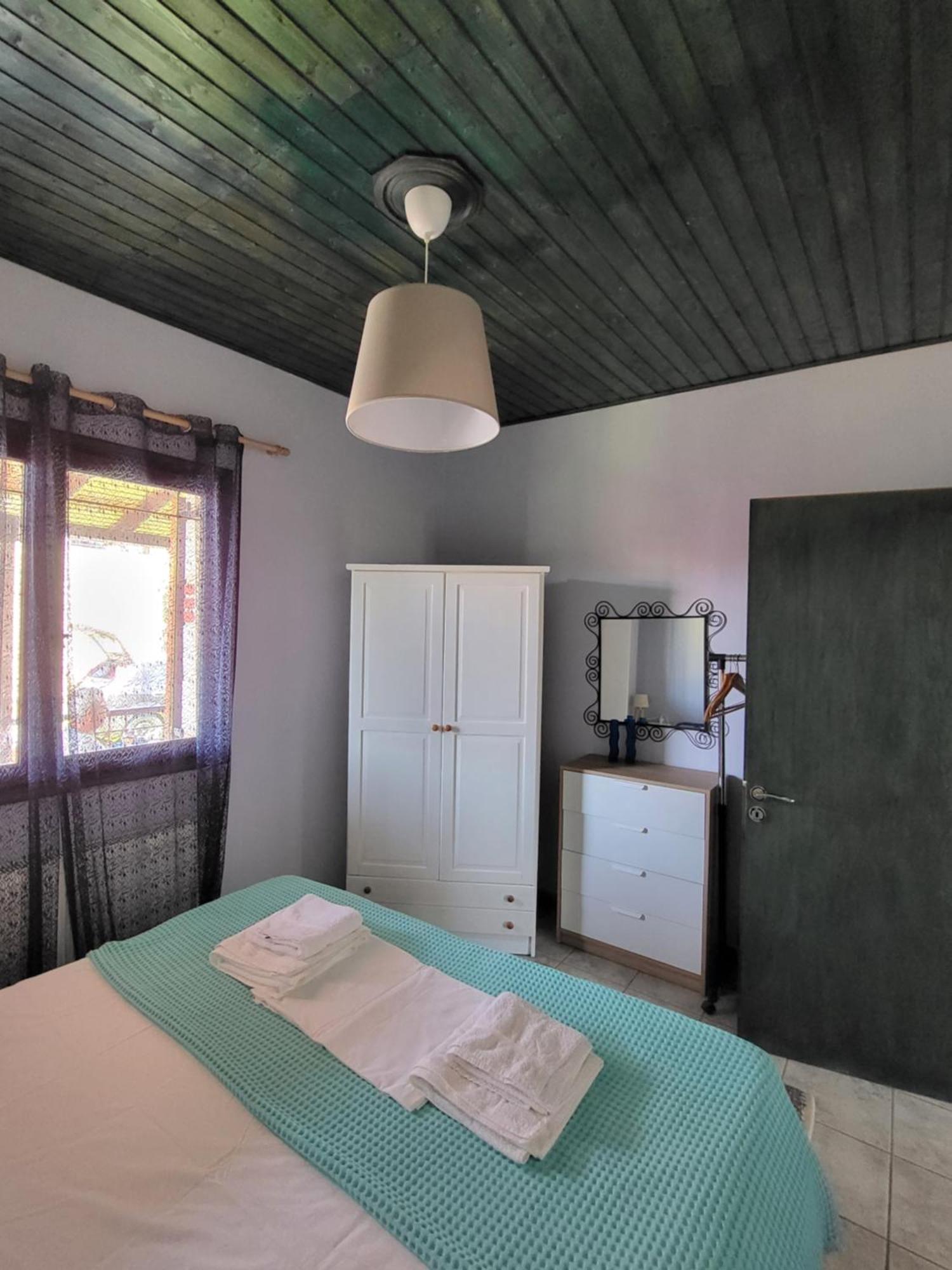 Villa Trifon By Rentalspro Services -Nea Potidea Halkidiki Luaran gambar