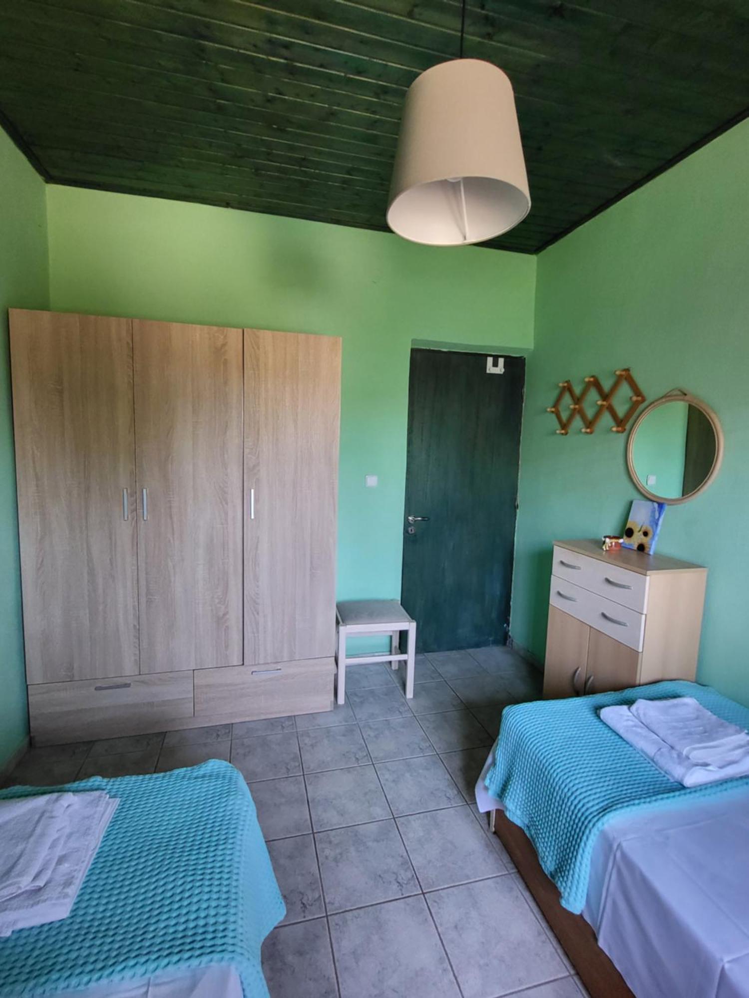 Villa Trifon By Rentalspro Services -Nea Potidea Halkidiki Luaran gambar