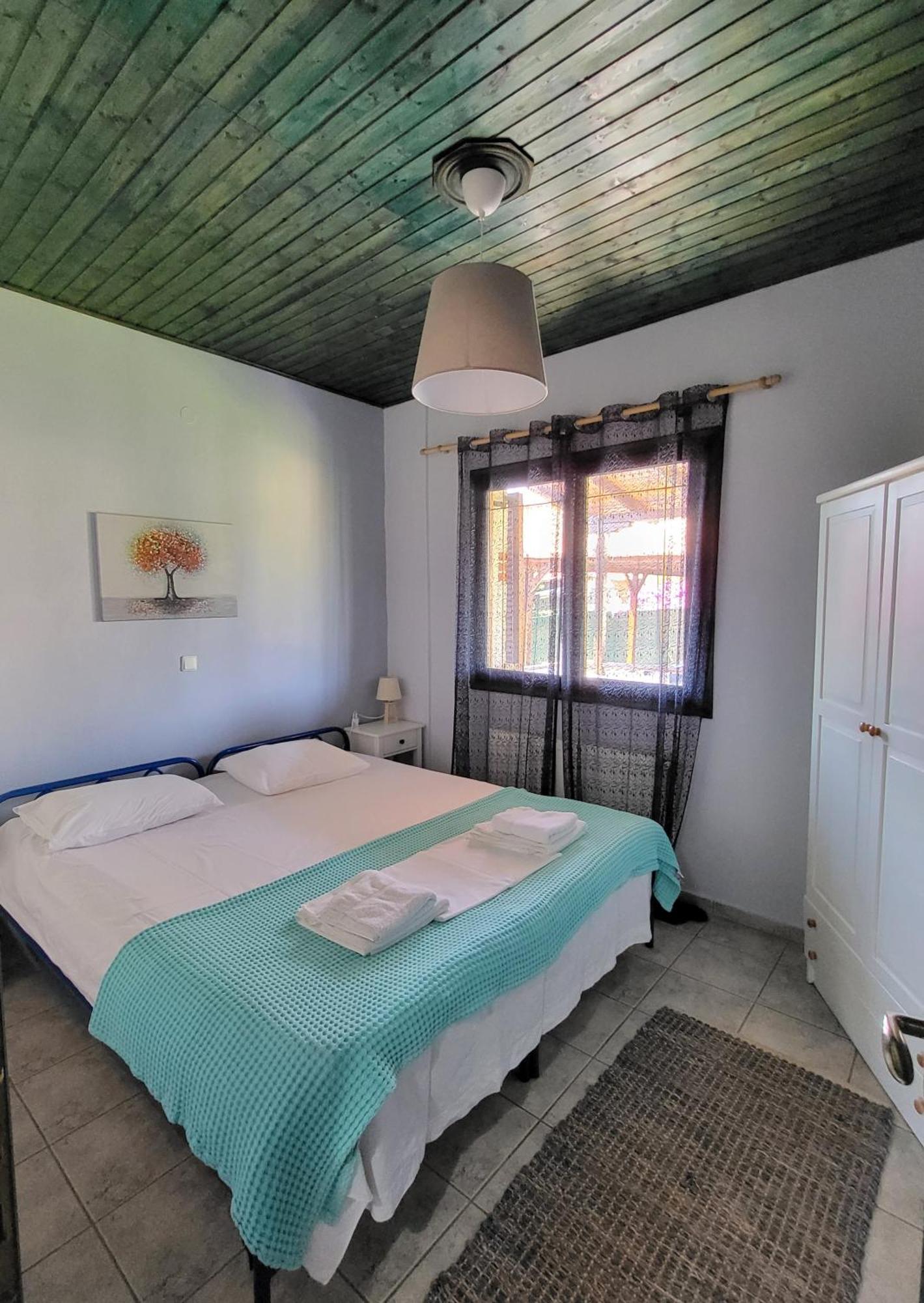 Villa Trifon By Rentalspro Services -Nea Potidea Halkidiki Luaran gambar