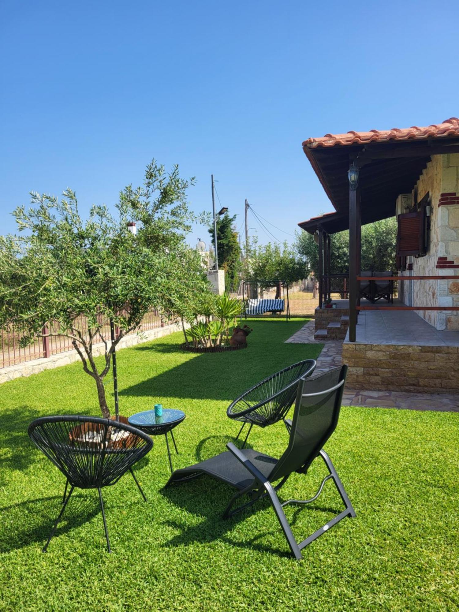 Villa Trifon By Rentalspro Services -Nea Potidea Halkidiki Luaran gambar