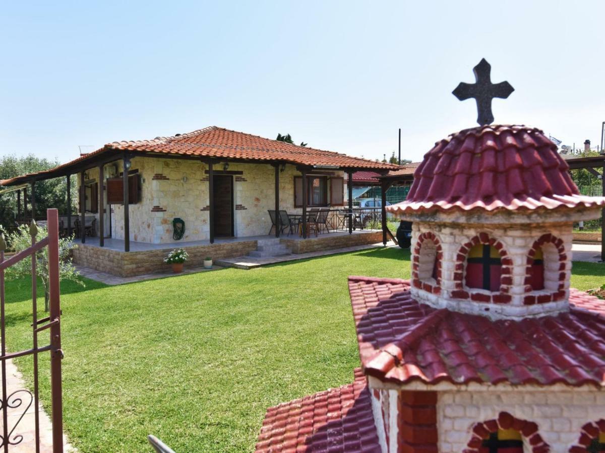 Villa Trifon By Rentalspro Services -Nea Potidea Halkidiki Luaran gambar
