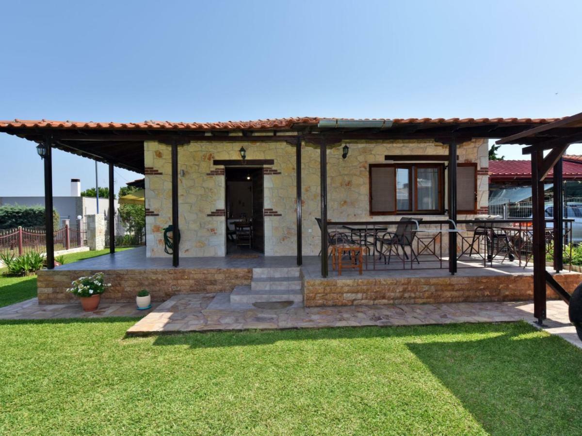 Villa Trifon By Rentalspro Services -Nea Potidea Halkidiki Luaran gambar