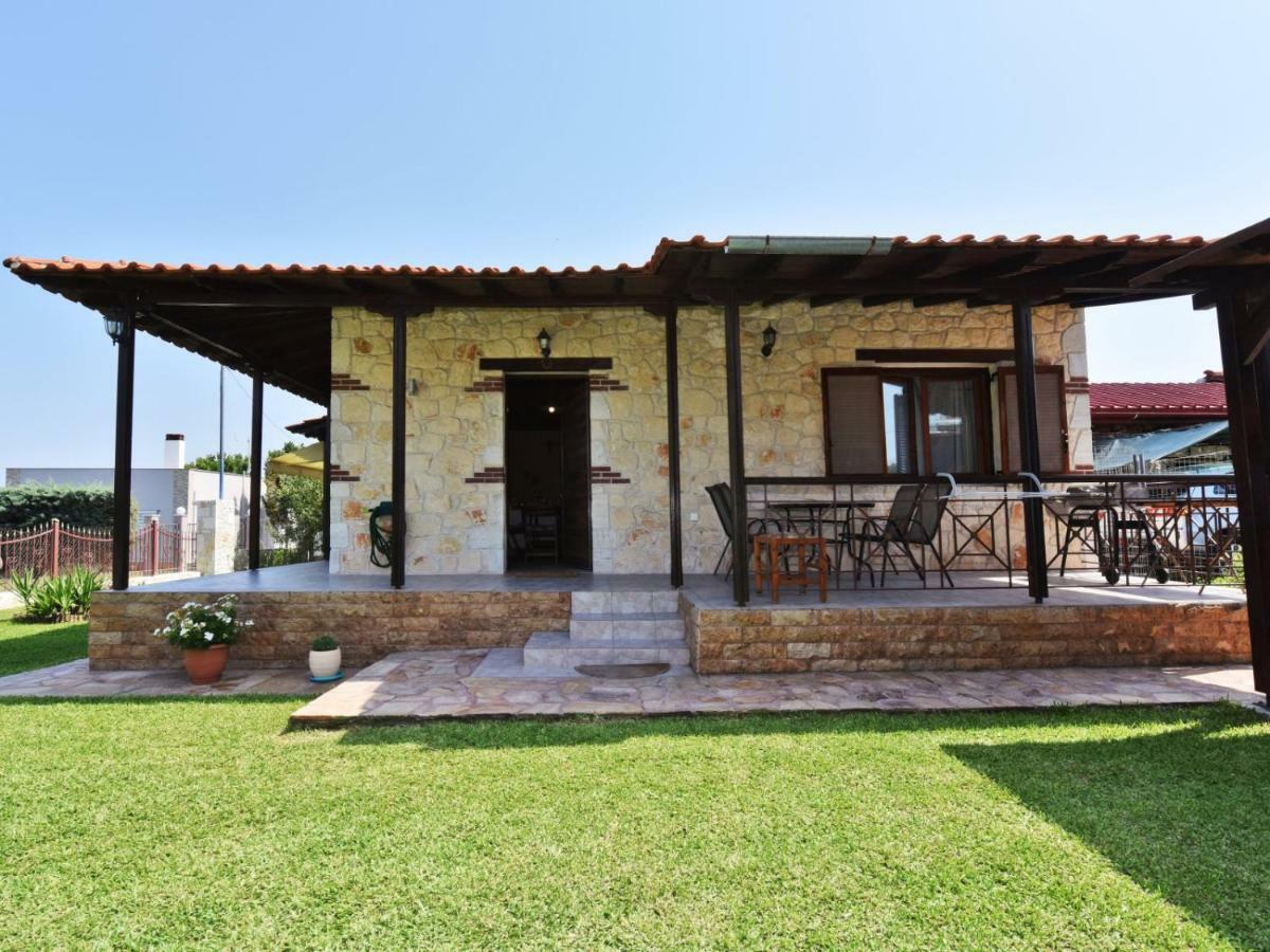 Villa Trifon By Rentalspro Services -Nea Potidea Halkidiki Luaran gambar
